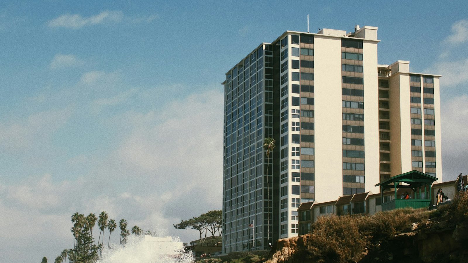 Imóvel em Praia Grande valoriza mesmo? Fui olhar os números