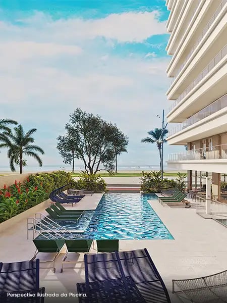 Piscina adulto com borda infinita frente ao mar