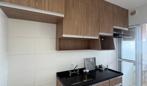 Sala integrada à cozinha