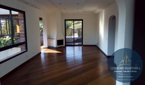 Apartamento à venda em Moema - SP