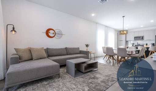 Townhome à venda, 5 dormitórios e 198 m², Kissimmee - Flórida