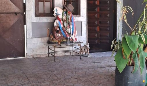 Casa linear com 3 dormitórios, suíte, piscina e quintal - Volta Redonda/RJ