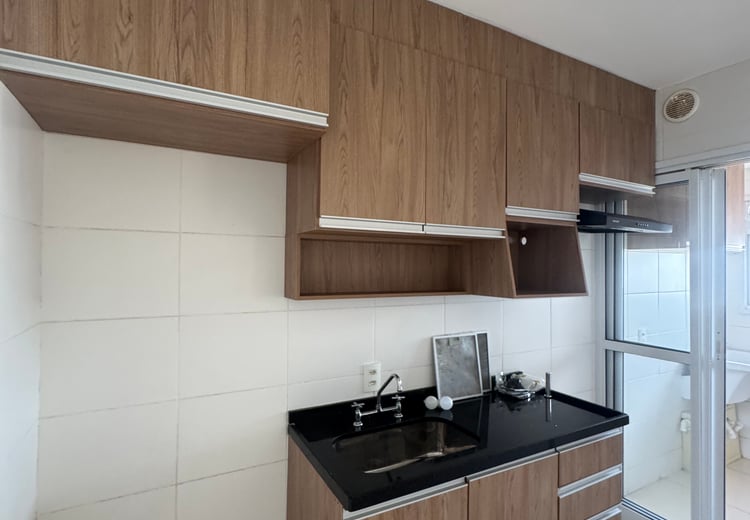 Sala integrada à cozinha