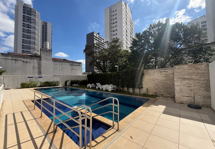 Piscina Area comum