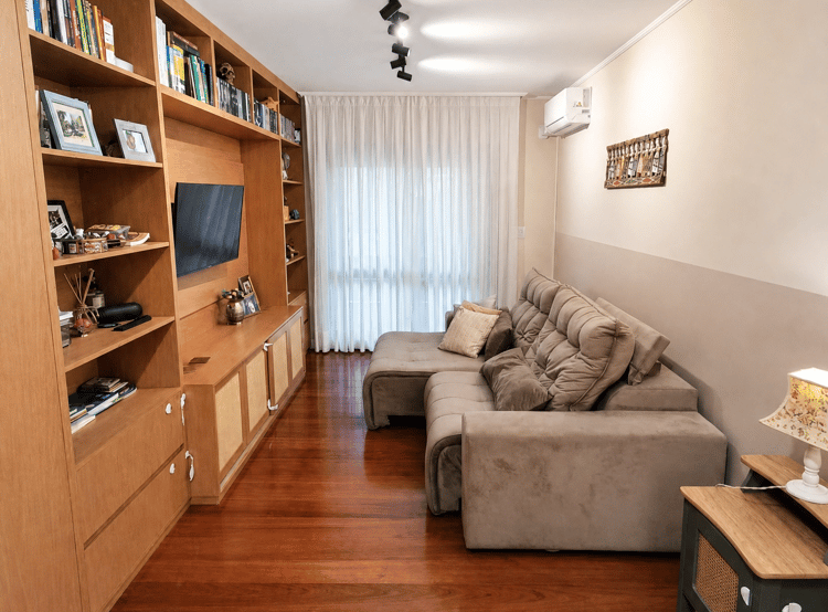 Sala de estar ampla