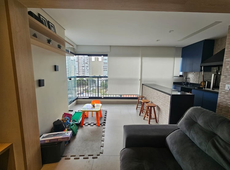 Sala de estar ampla