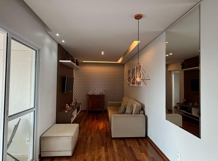 Sala de estar ampla