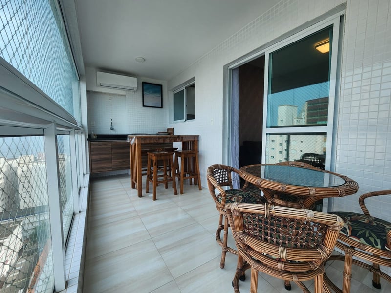Apartamento com 2 dormitórios à venda.