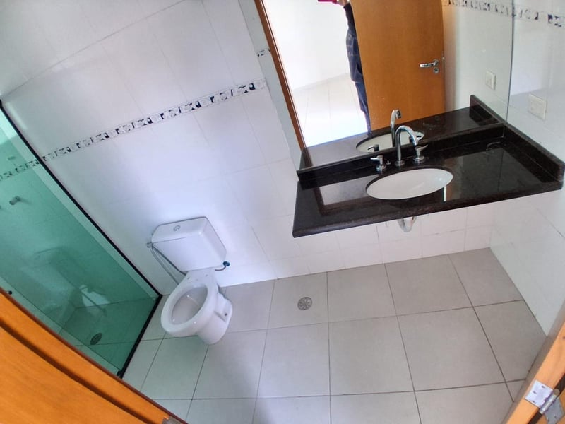 Sobrado com 3 quartos para alugar
