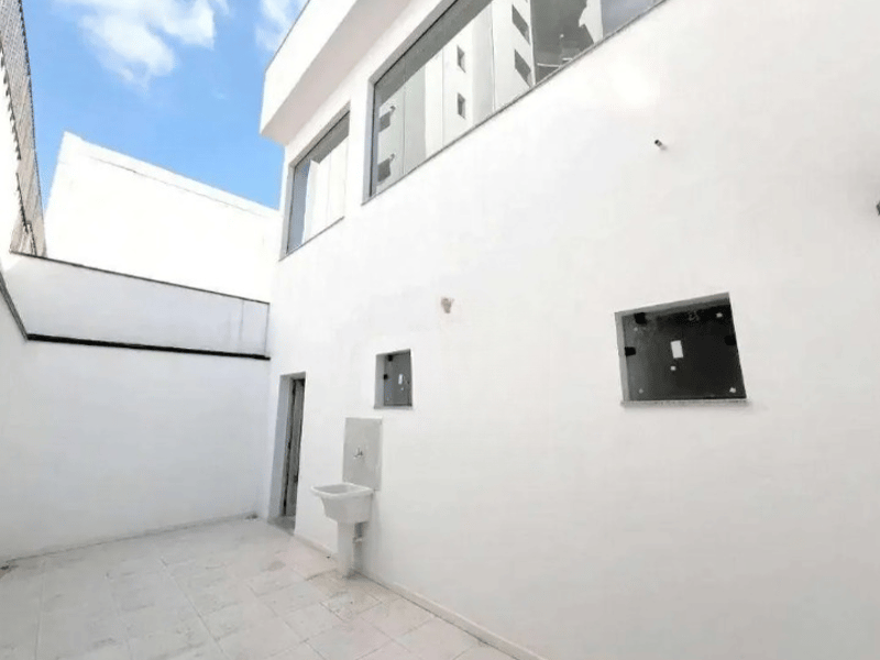 Galpão com 1 ambiente para alugar
