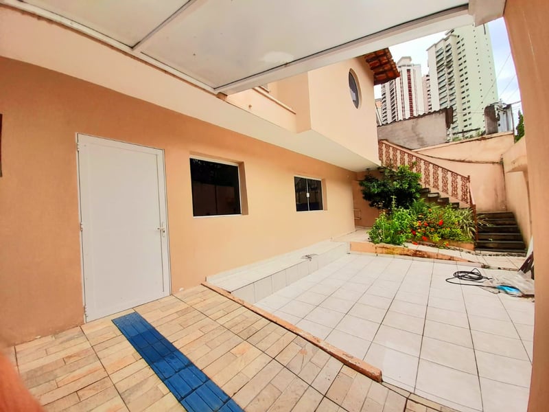 Casa com 5 quartos para alugar