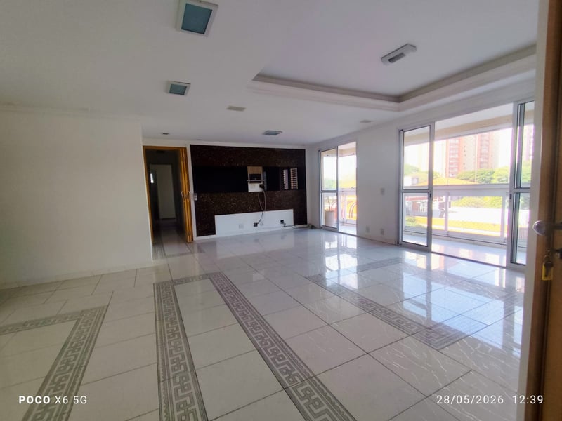 Apartamento com 3 quartos à venda