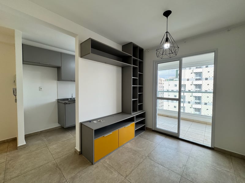 Apartamento Pinheiros 50mt² com Varanda 01dorm-01 vaga