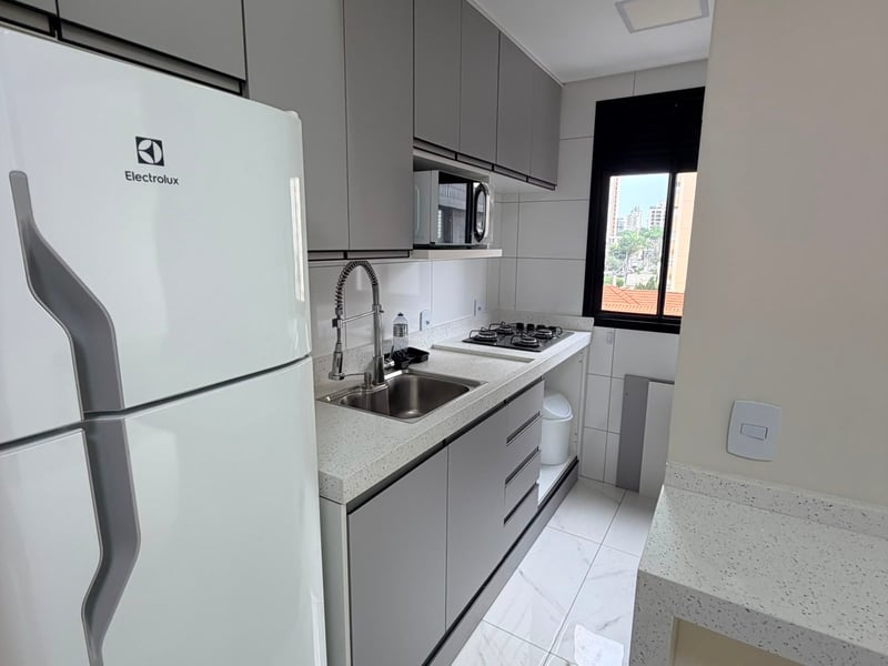 Apartamento 41mts - 02dorm Metrô Carrão &mdash; Cozinha planejada