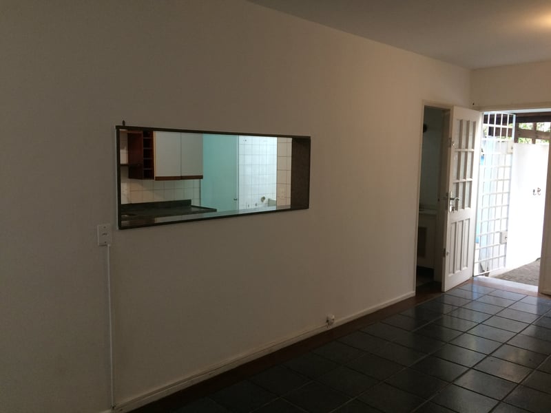 Casa á venda na Vila Madalena 03 dorm,02 banheiros,01 vaga