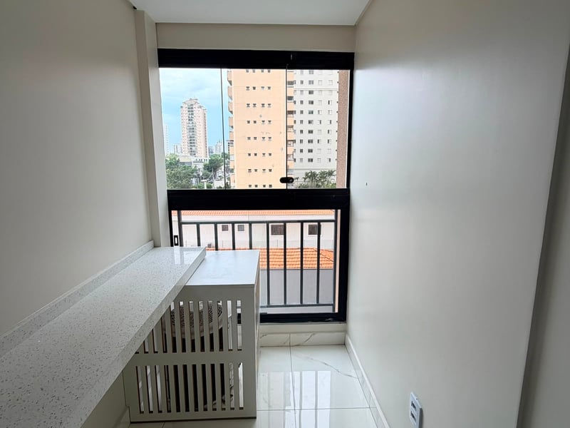 Apartamento 41mts - 02dorm Metrô Carrão &mdash; Varanda com vista