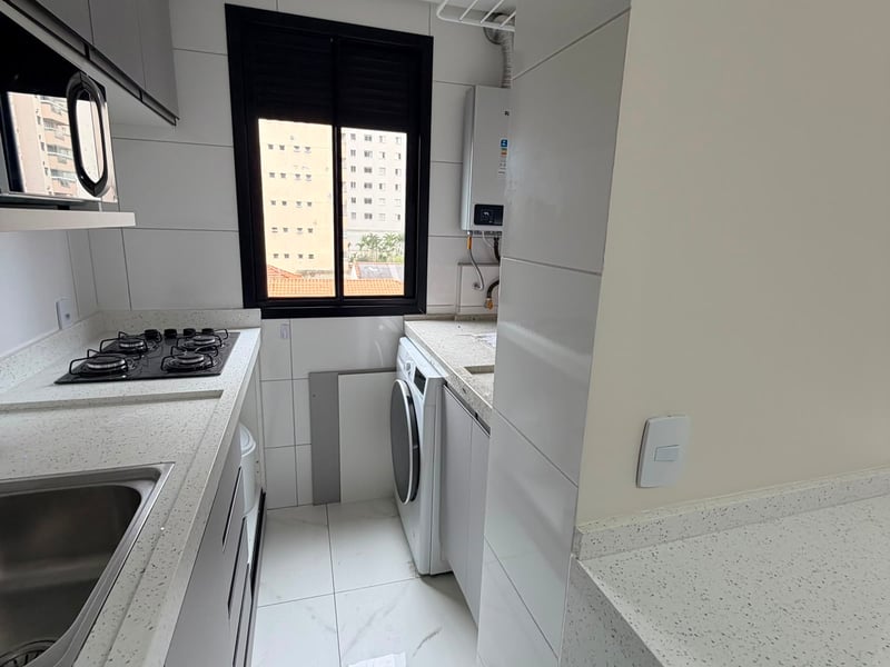 Apartamento 41mts - 02dorm Metrô Carrão &mdash; Cozinha com lavanderia