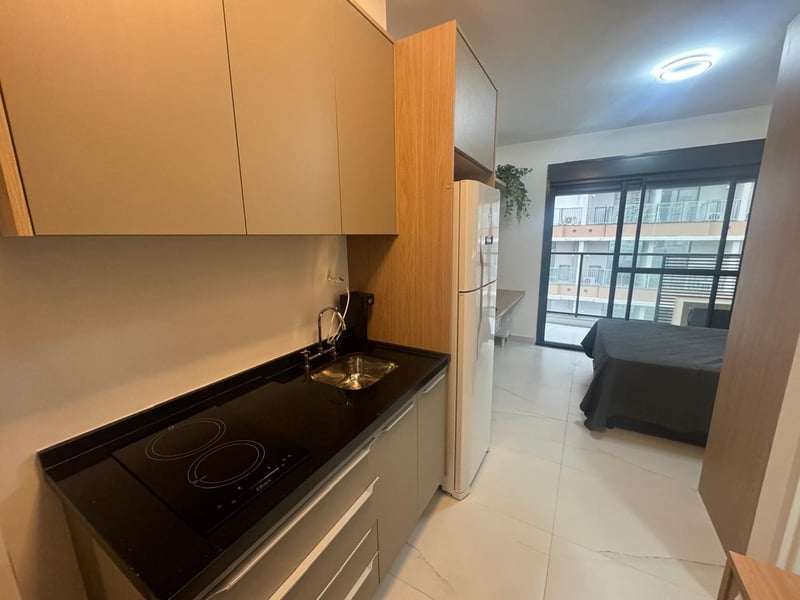 studio em frente a estação Brooklin ,25mt,mobiliado