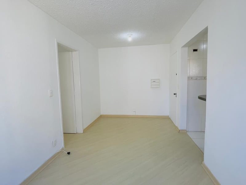 Sala integrada à cozinha