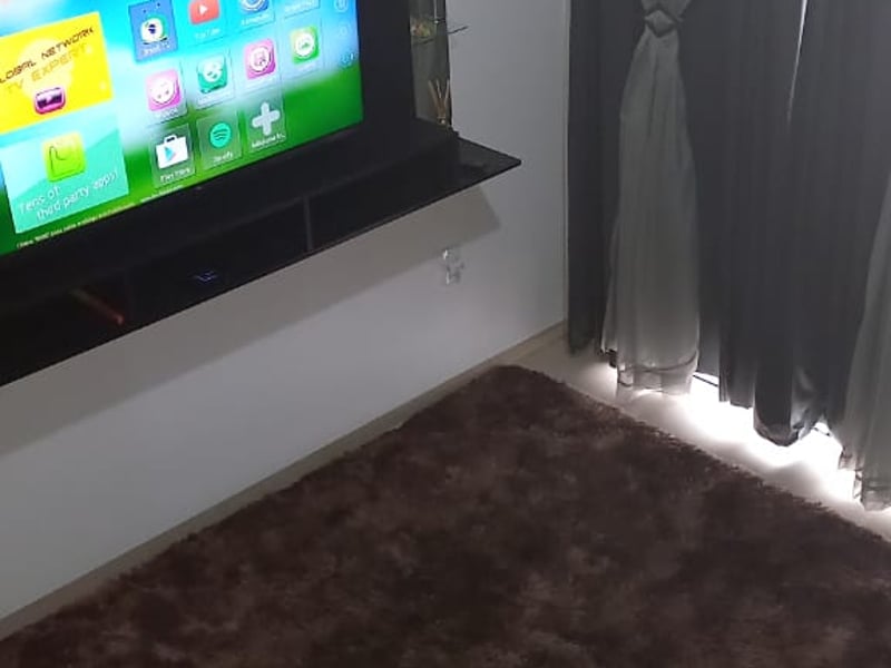 Painel da sala de TV