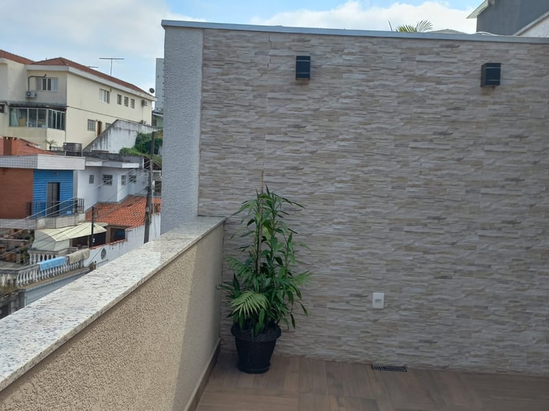 Sobrado com 3 quartos para alugar