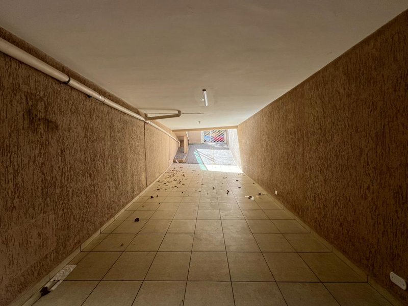 Sobrado com 2 quartos para alugar