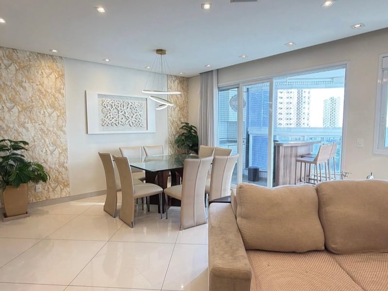 Apartamento com 3 suítes a venda
