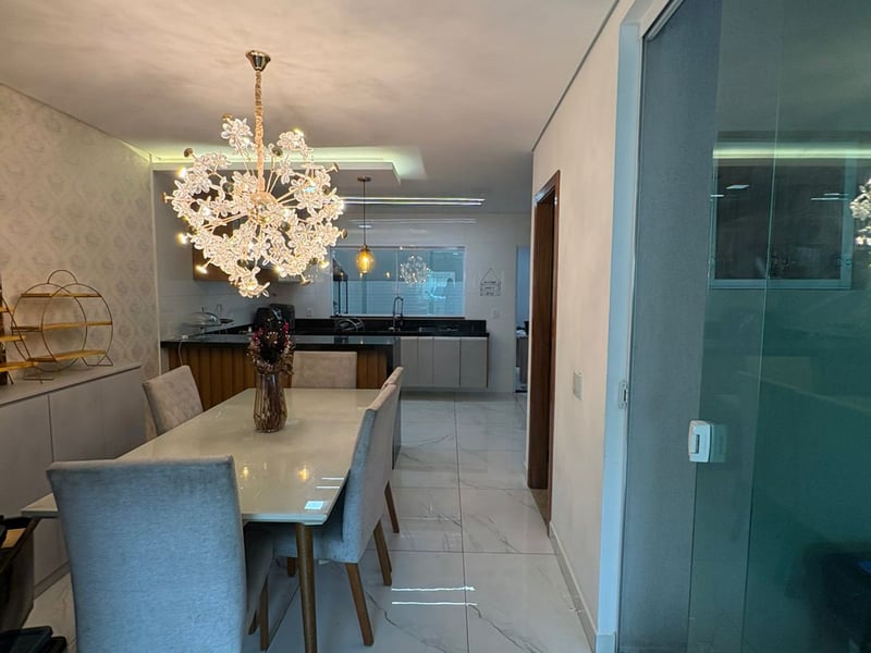 Sobrado com 3 quartos à venda
