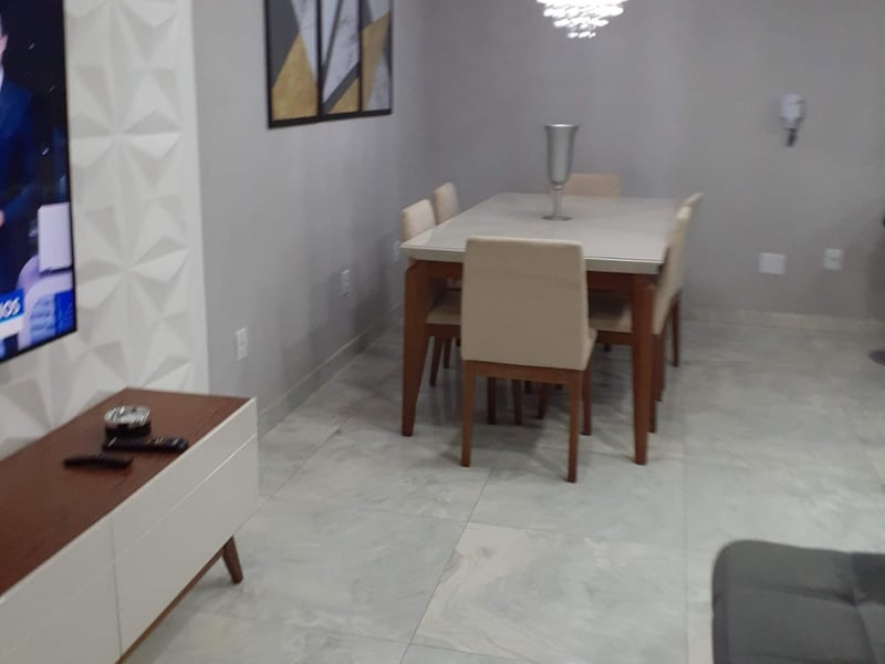 Sobrado com 3 quartos para alugar