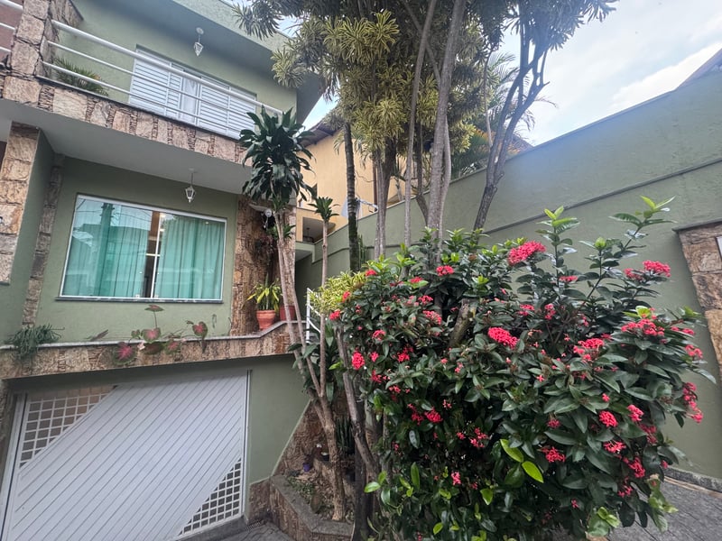 Sobrado com 3 quartos à venda