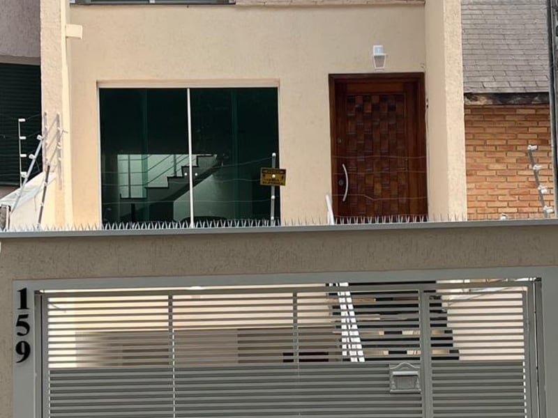 Sobrado com 3 quartos para alugar