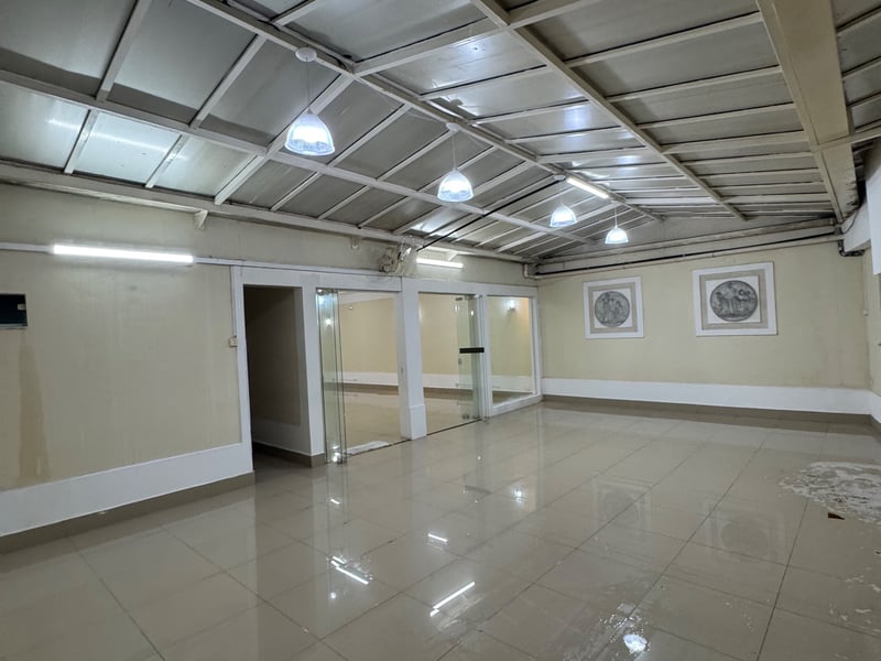 Casa comercial