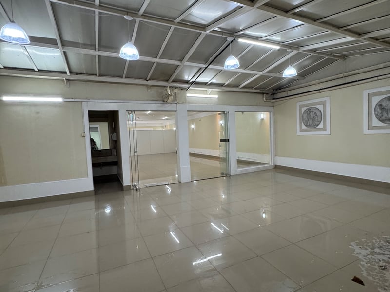 Casa comercial