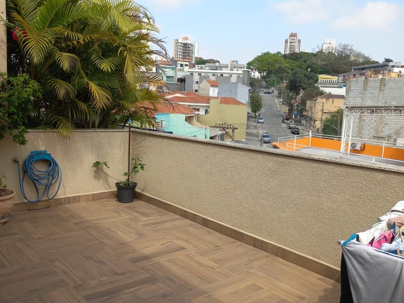 Sobrado com 3 quartos para alugar