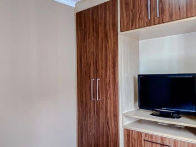 Apartamento mobiliado com 3 suítes para alugar