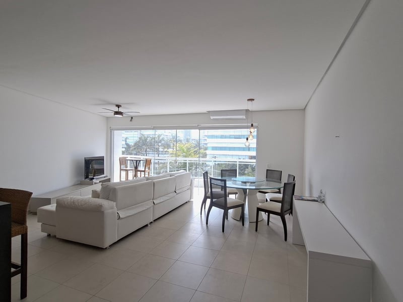 Sala de estar e jantar