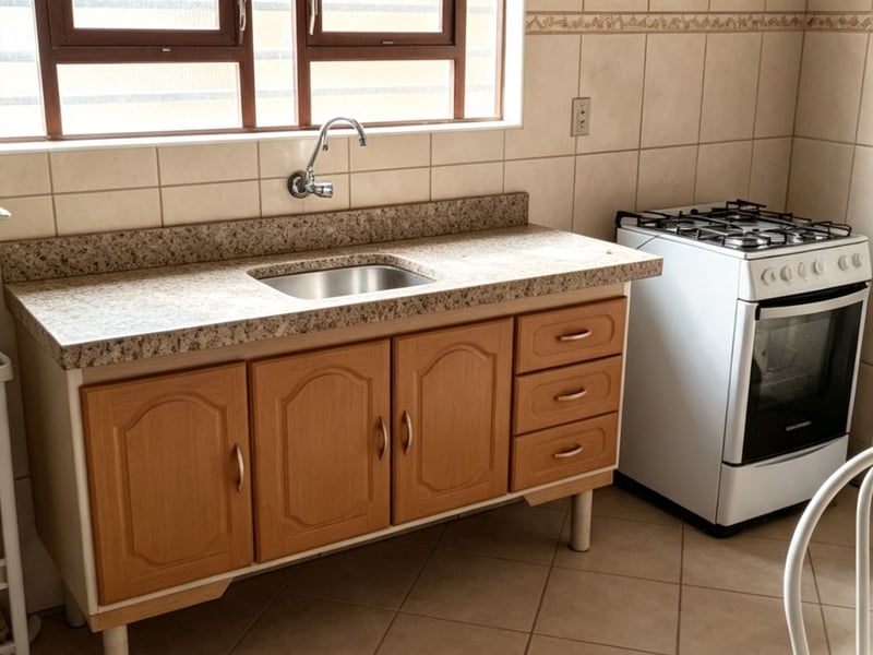 Cozinha com bancada de granito