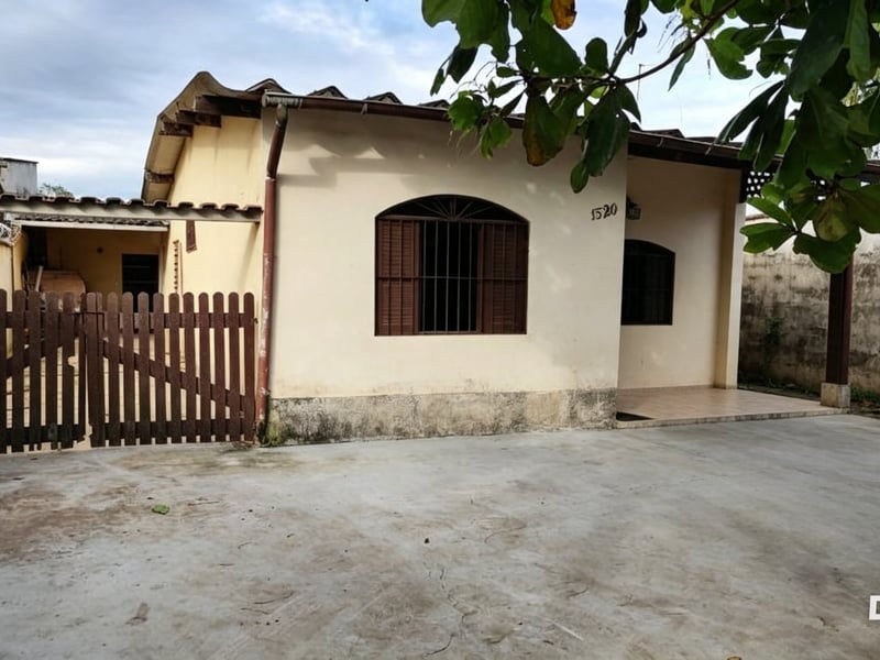 Fachada frontal