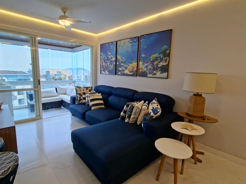 Sala de estar ampla
