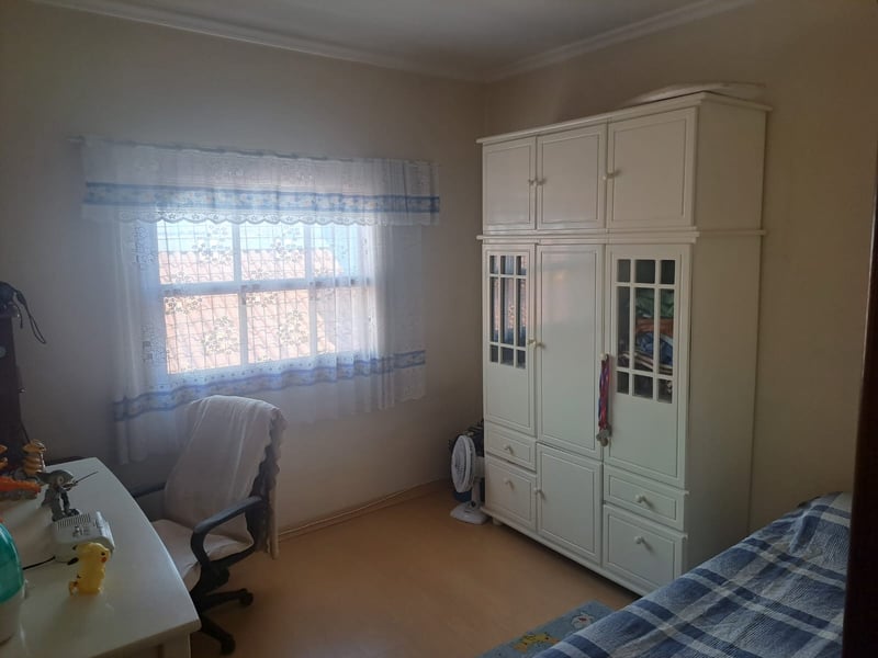 Sobrado com 3 quartos à venda