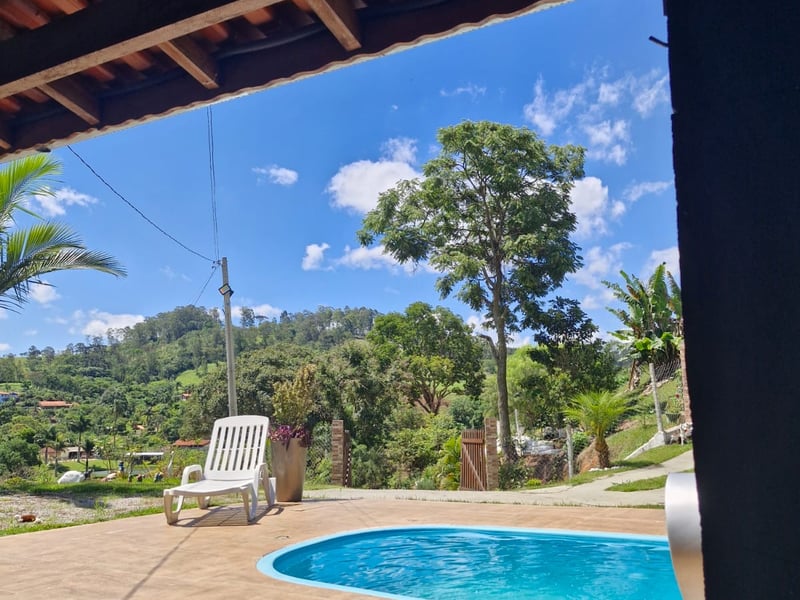 Chácara com 3 quartos à venda