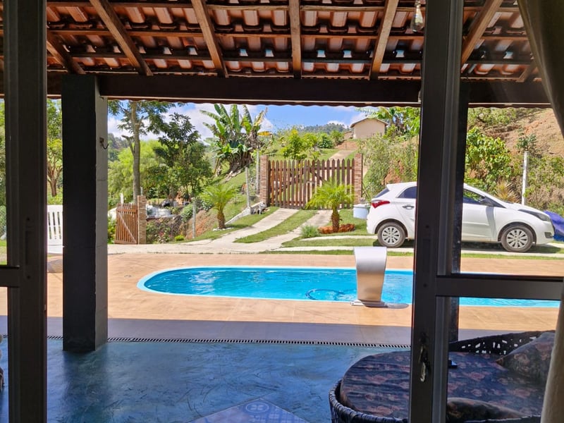 Chácara com 3 quartos à venda