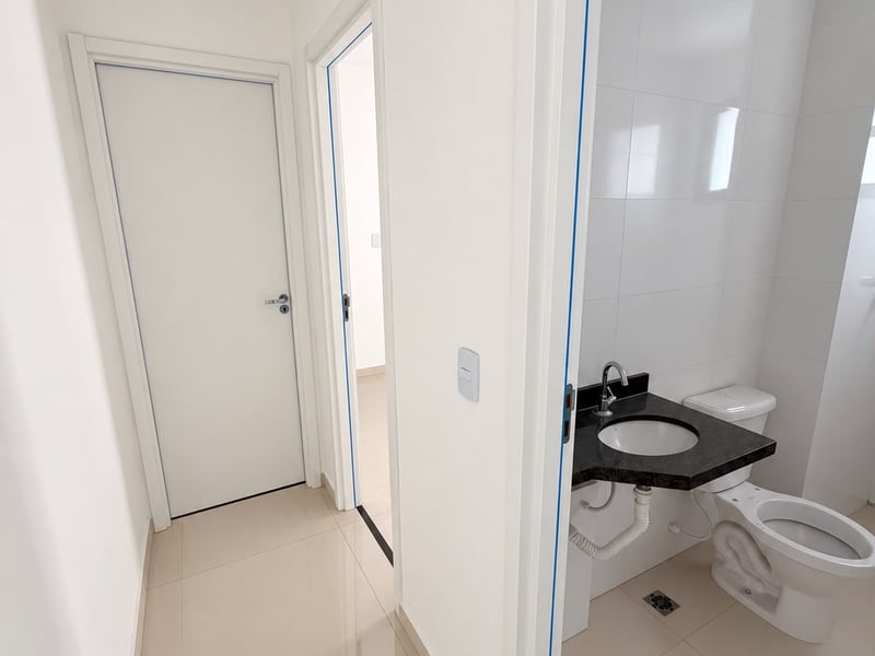 Apartamento com 2 quartos para alugar ou comprar
