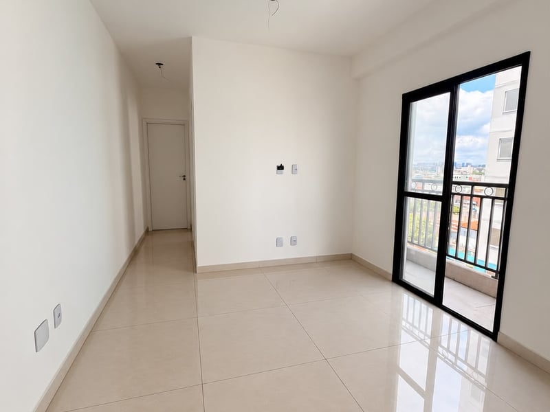 Apartamento com 2 quartos para alugar ou comprar