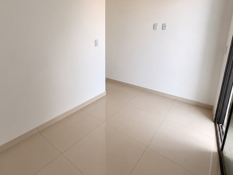 Apartamento com 2 quartos para alugar ou comprar