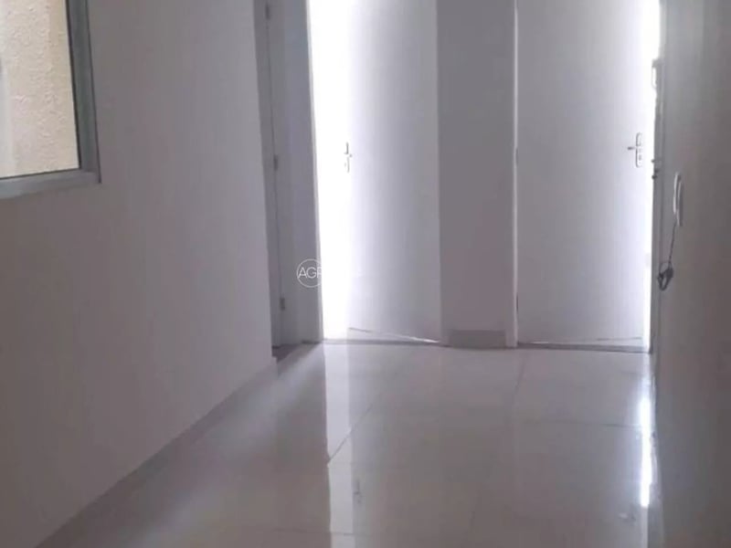 Apartamento com 2 quartos para alugar ou comprar