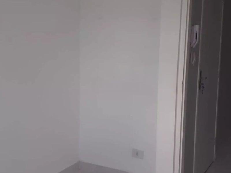 Apartamento com 2 quartos para alugar ou comprar