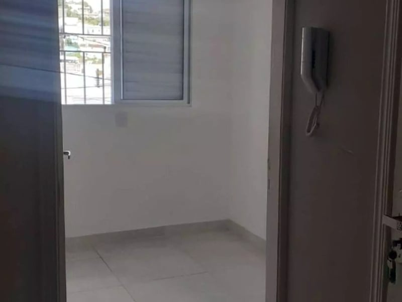 Apartamento com 2 quartos para alugar ou comprar