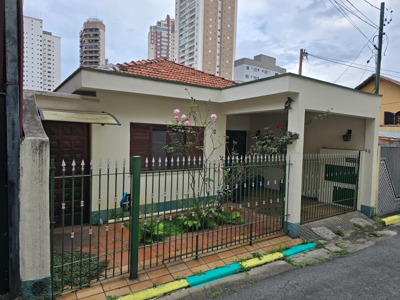 Terreno com 3 quartos à venda
