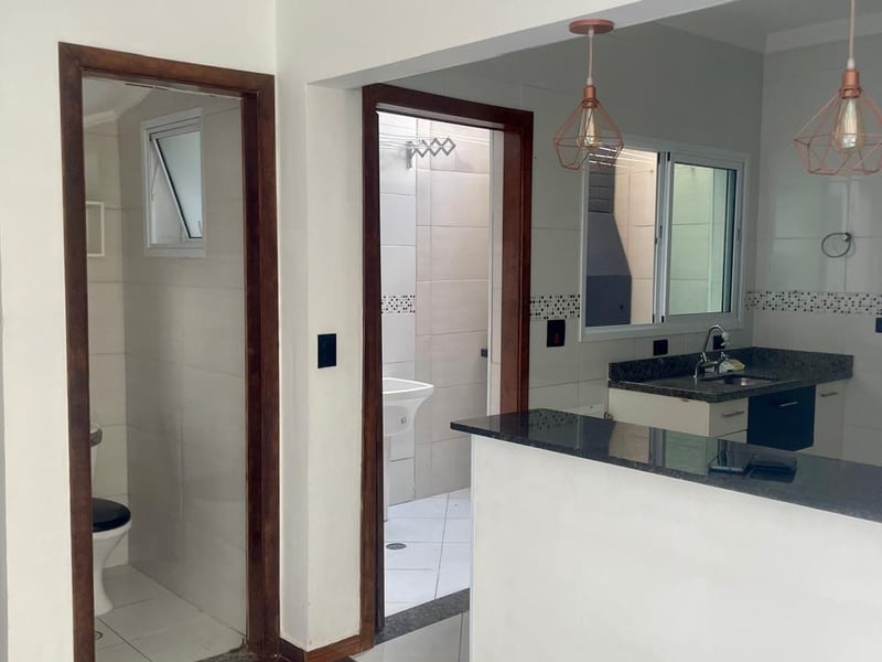 Sobrado com 2 quartos à venda